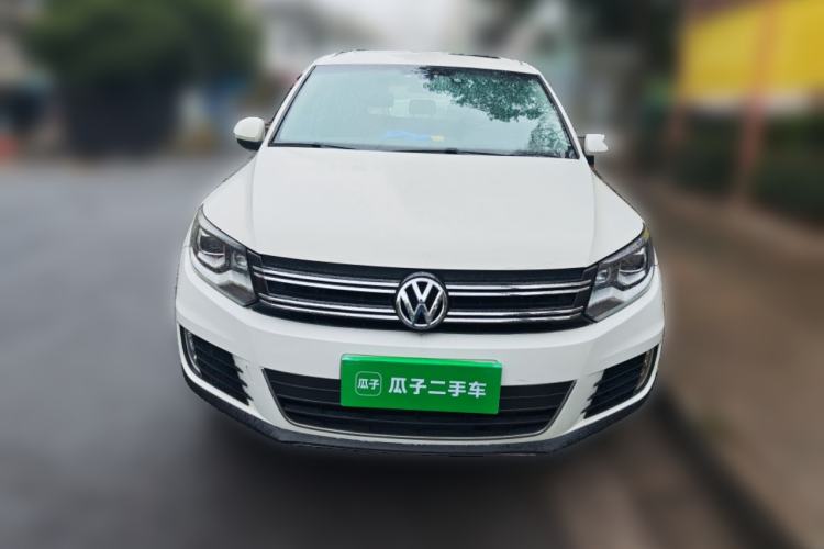 Used Volkswagen Tiguan 2015 2.0 TSI Automatic All-Wheel Drive Luxury Edition Front
