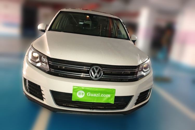 Used Volkswagen Tiguan 2015 2.0 TSI Automatic All-Wheel Drive Luxury Edition Front