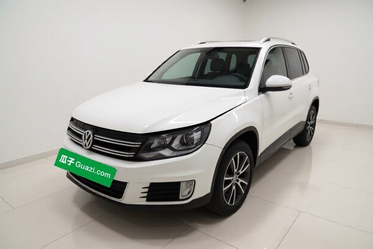 Used Volkswagen Tiguan 2015 1.8TSI Automatic Two-Wheel Drive Luxury Model Guazi used car, China used car export, Used car for sale, Used  cars, Cheapest cars for sale