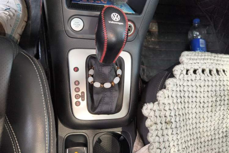 Used Volkswagen Tiguan 2015 1.8TSI Automatic Two-Wheel Drive Luxury Model Gear Lever