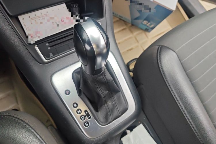 Used Volkswagen Tiguan 2015 1.8TSI Automatic Two-Wheel Drive Trend Edition Gear Lever