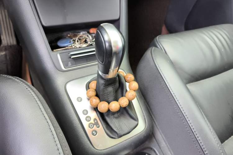 Used Volkswagen Tiguan 2015 1.8TSI Automatic Two-Wheel Drive Comfort Edition Gear Lever