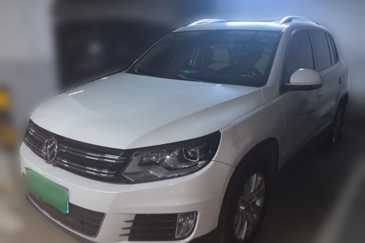 Used Volkswagen Tiguan 2015 1.8TSI Automatic Two-Wheel Drive Luxury Model Guazi used car, China used car export, Used car for sale, Used  cars, Cheapest cars for sale