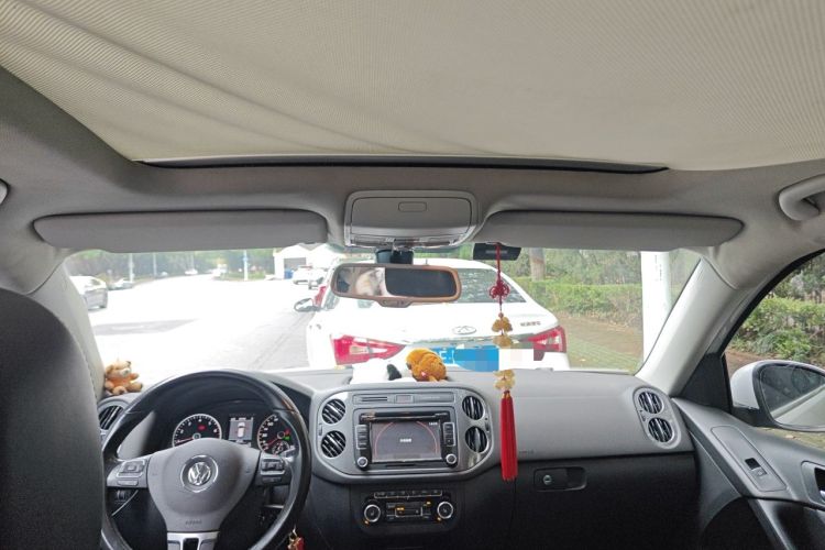 Used Volkswagen Tiguan 2015 2.0 TSI Comfort Edition Headliner