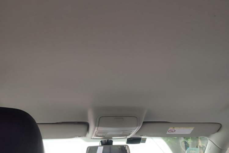 Used Volkswagen Tiguan 2015 1.8TSI Automatic Two-Wheel Drive Comfort Edition Headliner