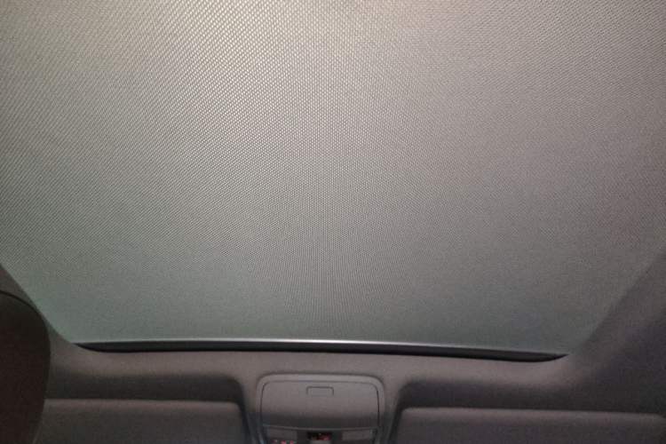 Used Volkswagen Tiguan 2015 2.0 TSI Comfort Edition Headliner