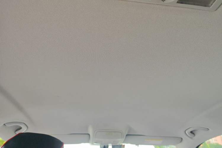 Used Volkswagen Tiguan 2015 1.8TSI Automatic Two-Wheel Drive Comfort Edition Headliner