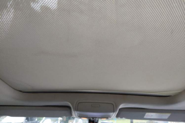 Used Volkswagen Tiguan 2015 1.8TSI Automatic Two-Wheel Drive Luxury Model Headliner