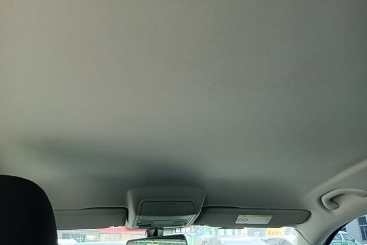 Used Volkswagen Tiguan 2015 1.8TSI Automatic Two-Wheel Drive Comfort Edition Headliner
