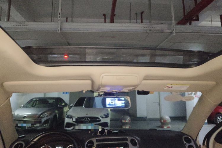 Used Volkswagen Tiguan 2015 2.0 TSI Automatic All-Wheel Drive Luxury Edition Headliner