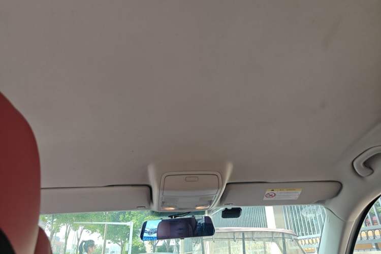 Used Volkswagen Tiguan 2015 1.8TSI Automatic Two-Wheel Drive Trend Edition Headliner