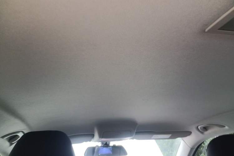 Used Volkswagen Tiguan 2015 1.8TSI Automatic Two-Wheel Drive Comfort Edition Headliner