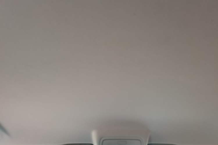 Used Volkswagen Tiguan 2015 1.8TSI Automatic Two-Wheel Drive Comfort Edition Headliner