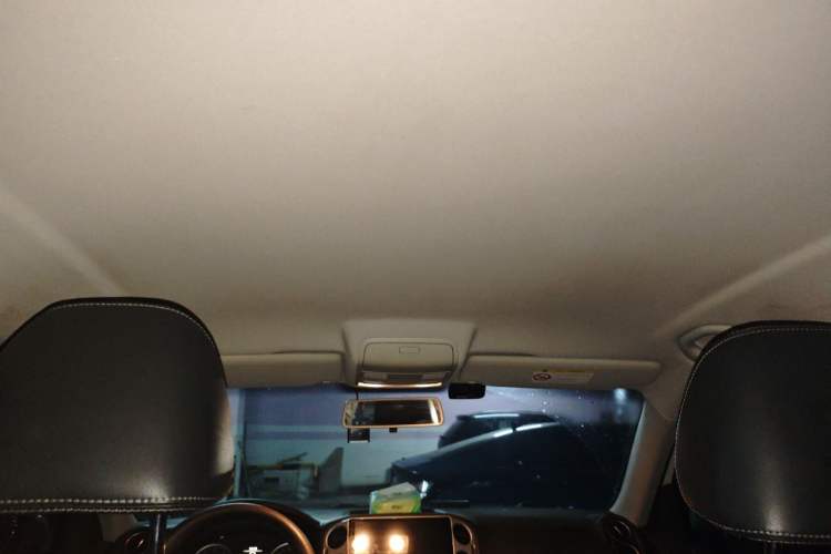Used Volkswagen Tiguan 2015 1.8TSI Automatic Two-Wheel Drive Trend Edition Headliner