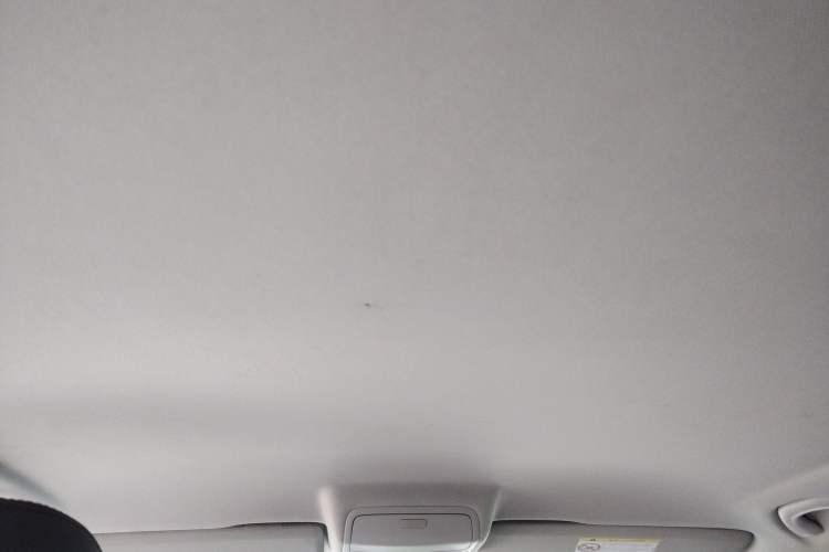 Used Volkswagen Tiguan 2015 1.8TSI Automatic Two-Wheel Drive Comfort Edition Headliner