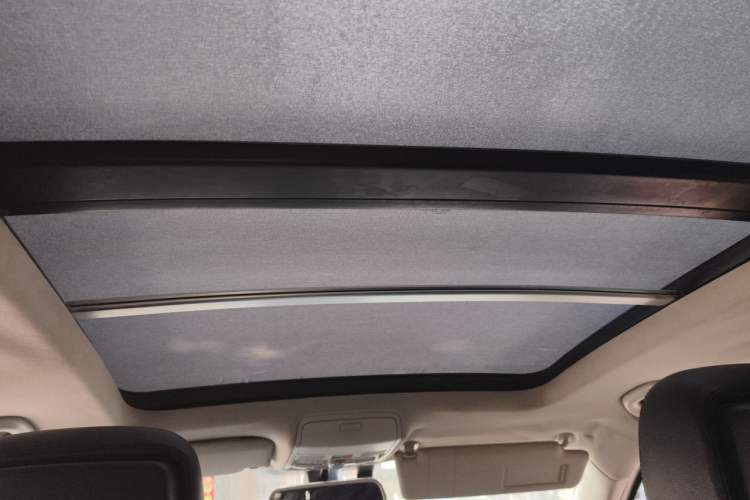 Used Volkswagen Tiguan 2015 2.0 TSI Comfort Edition Headliner