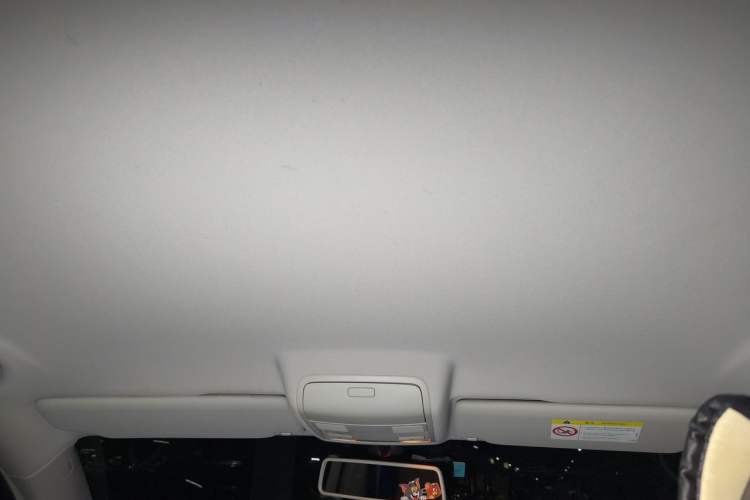 Used Volkswagen Tiguan 2015 1.8TSI Automatic Two-Wheel Drive Comfort Edition Headliner