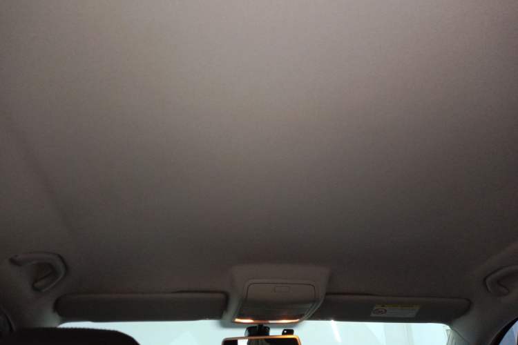 Used Volkswagen Tiguan 2015 1.8TSI Automatic Two-Wheel Drive Comfort Edition Headliner