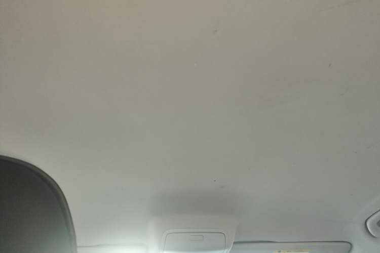 Used Volkswagen Tiguan 2015 1.8TSI Automatic Two-Wheel Drive Trend Edition Headliner