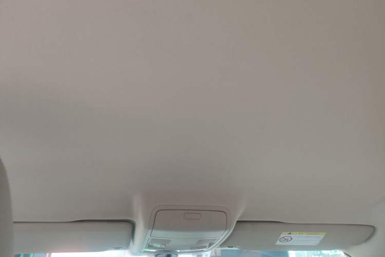 Used Volkswagen Tiguan 2015 1.8TSI Automatic Two-Wheel Drive Comfort Edition Headliner