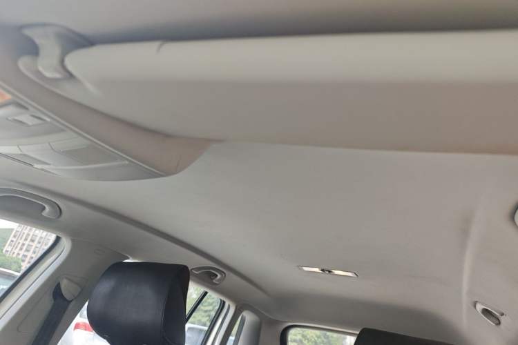 Used Volkswagen Tiguan 2015 1.8TSI Automatic Two-Wheel Drive Comfort Edition Headliner