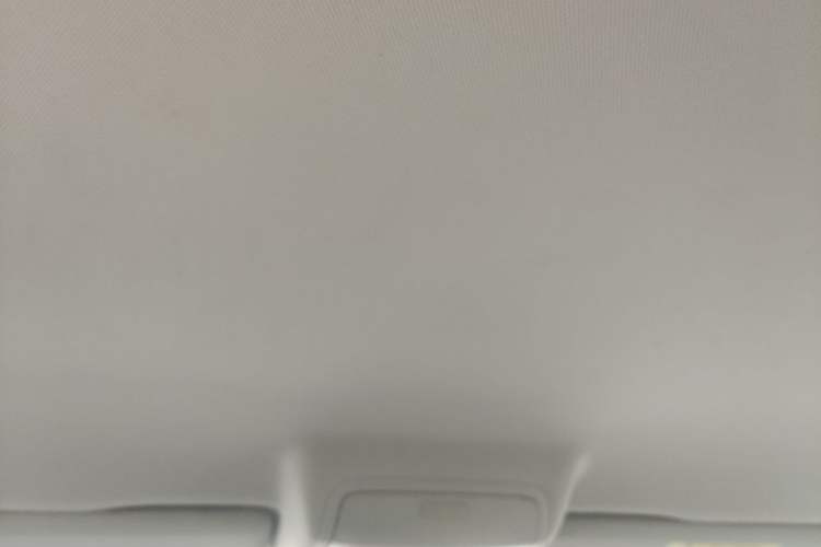Used Volkswagen Tiguan 2015 1.8TSI Automatic Two-Wheel Drive Comfort Edition Headliner
