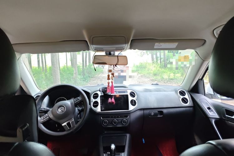 Used Volkswagen Tiguan 2015 1.8TSI Automatic Two-Wheel Drive Comfort Edition Headliner
