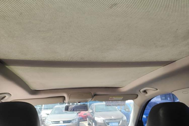 Used Volkswagen Tiguan 2015 1.8TSI Automatic All-Wheel Drive Style Vision Edition Headliner