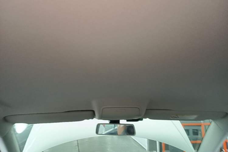 Used Volkswagen Tiguan 2015 1.8TSI Automatic Two-Wheel Drive Comfort Edition Headliner