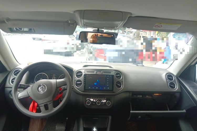 Used Volkswagen Tiguan 2015 1.8TSI Automatic Two-Wheel Drive Trend Edition Headliner