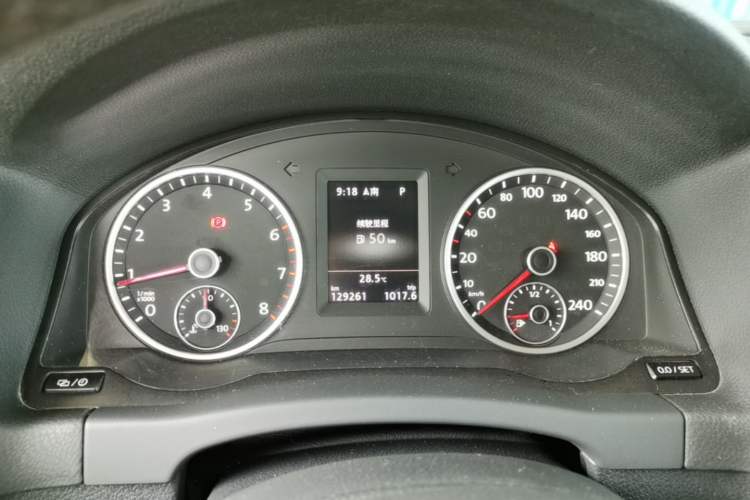 Used Volkswagen Tiguan 2015 1.8TSI Automatic Two-Wheel Drive Luxury Model Instrument Cluster