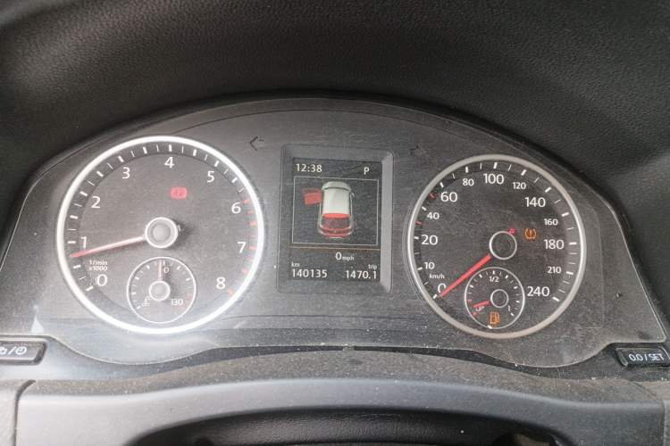 Used Volkswagen Tiguan 2015 1.8TSI Automatic Two-Wheel Drive Luxury Model Instrument Cluster