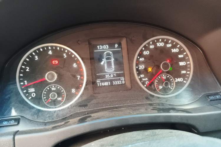 Used Volkswagen Tiguan 2015 1.8TSI Automatic Two-Wheel Drive Luxury Model Instrument Cluster
