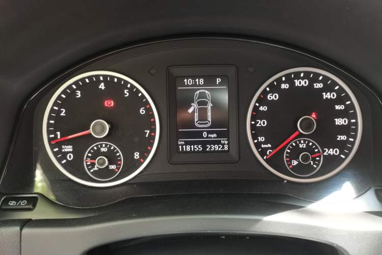 Used Volkswagen Tiguan 2015 1.8TSI Automatic Two-Wheel Drive Comfort Edition Instrument Cluster