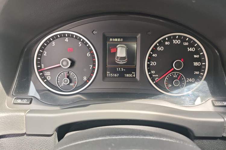 Used Volkswagen Tiguan 2015 1.8TSI Automatic Two-Wheel Drive Luxury Model Instrument Cluster