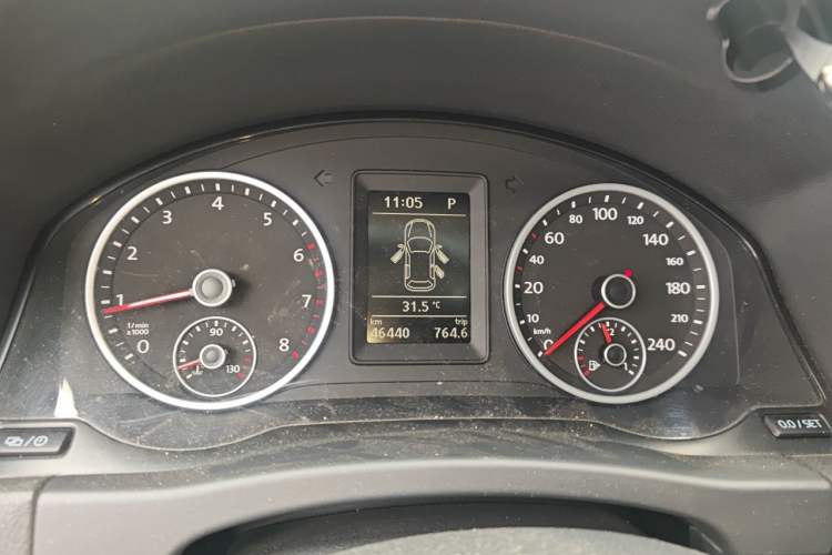 Used Volkswagen Tiguan 2015 1.8TSI Automatic Two-Wheel Drive Trend Edition Instrument Cluster