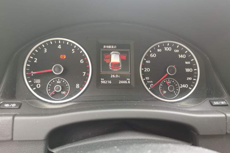 Used Volkswagen Tiguan 2015 2.0 TSI Automatic All-Wheel Drive Flagship Edition Instrument Cluster