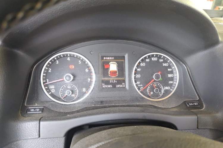 Used Volkswagen Tiguan 2015 1.8TSI Automatic Two-Wheel Drive Luxury Model Instrument Cluster