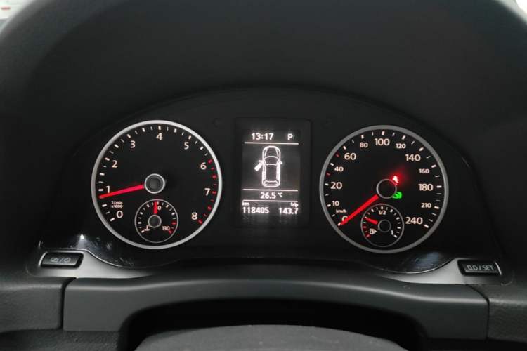 Used Volkswagen Tiguan 2015 1.8TSI Automatic Two-Wheel Drive Comfort Edition Instrument Cluster