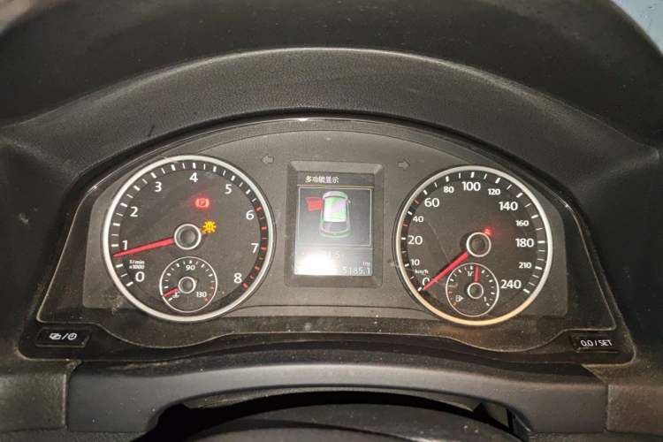 Used Volkswagen Tiguan 2015 1.8TSI Automatic Two-Wheel Drive Luxury Model Instrument Cluster