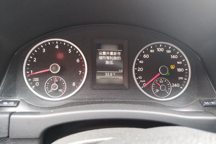 Used Volkswagen Tiguan 2015 1.8TSI Automatic Two-Wheel Drive Comfort Edition Instrument Cluster