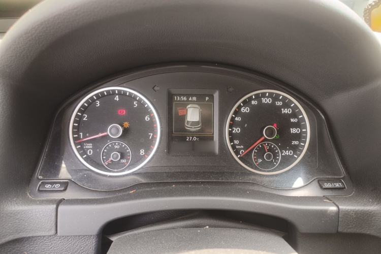 Used Volkswagen Tiguan 2015 1.8TSI Automatic All-Wheel-Drive Luxury Model Instrument Cluster
