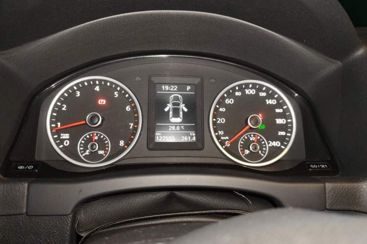 Used Volkswagen Tiguan 2015 1.8TSI Automatic Two-Wheel Drive Comfort Edition Instrument Cluster