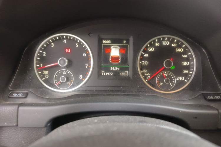 Used Volkswagen Tiguan 2015 1.8TSI Automatic Two-Wheel Drive Luxury Model Instrument Cluster