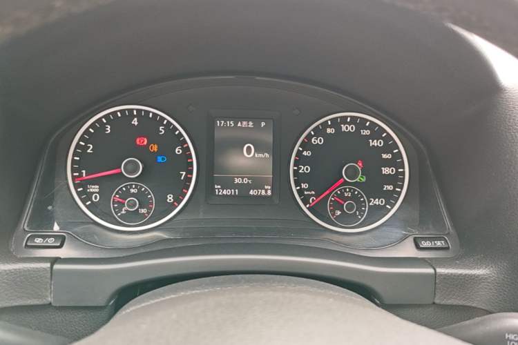Used Volkswagen Tiguan 2015 1.8TSI Automatic Two-Wheel Drive Luxury Model Instrument Cluster