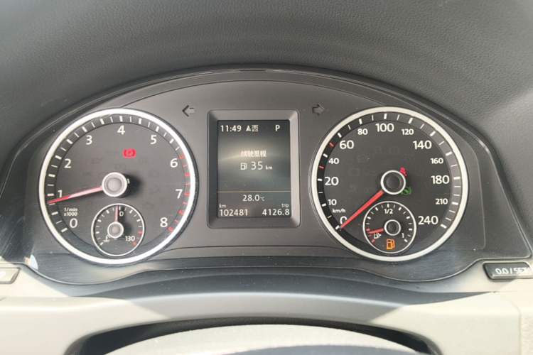 Used Volkswagen Tiguan 2015 1.8TSI Automatic Two-Wheel Drive Luxury Model Instrument Cluster