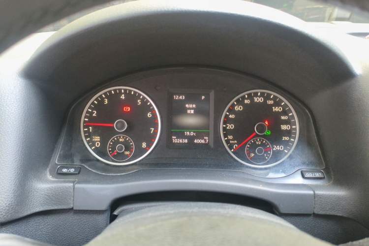 Used Volkswagen Tiguan 2015 1.8TSI Automatic Two-Wheel Drive Luxury Model Instrument Cluster