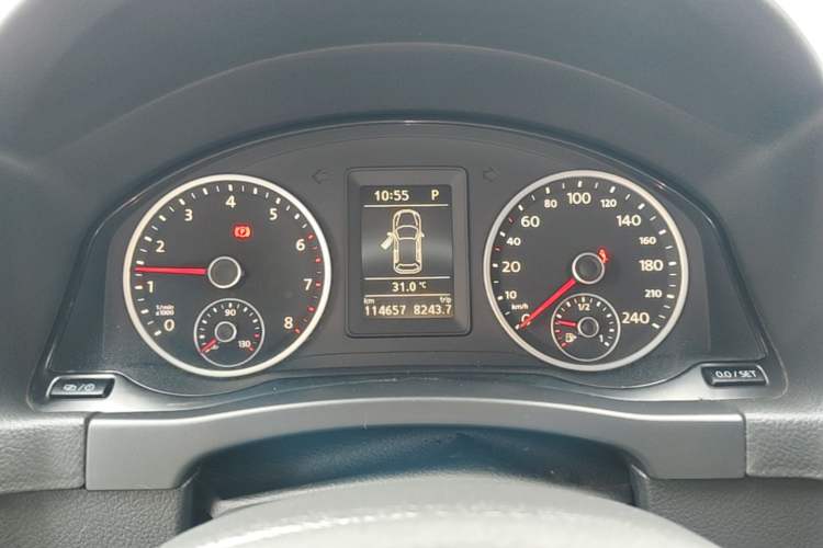 Used Volkswagen Tiguan 2015 1.8TSI Automatic Two-Wheel Drive Trend Edition Instrument Cluster
