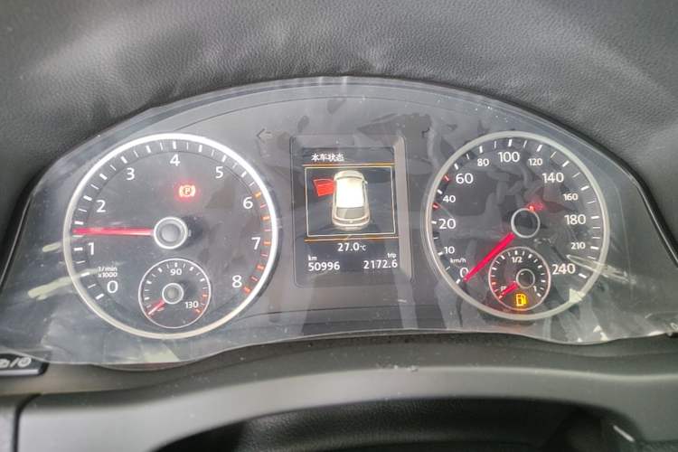 Used Volkswagen Tiguan 2015 1.8TSI Automatic Two-Wheel Drive Luxury Model Instrument Cluster