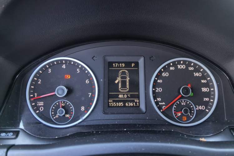 Used Volkswagen Tiguan 2015 1.8TSI Automatic Two-Wheel Drive Trend Edition Instrument Cluster
